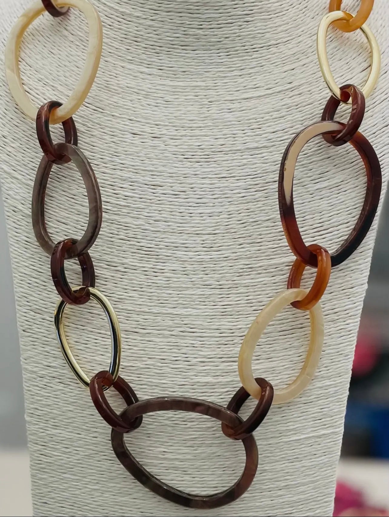 Tortoise Oval Necklace