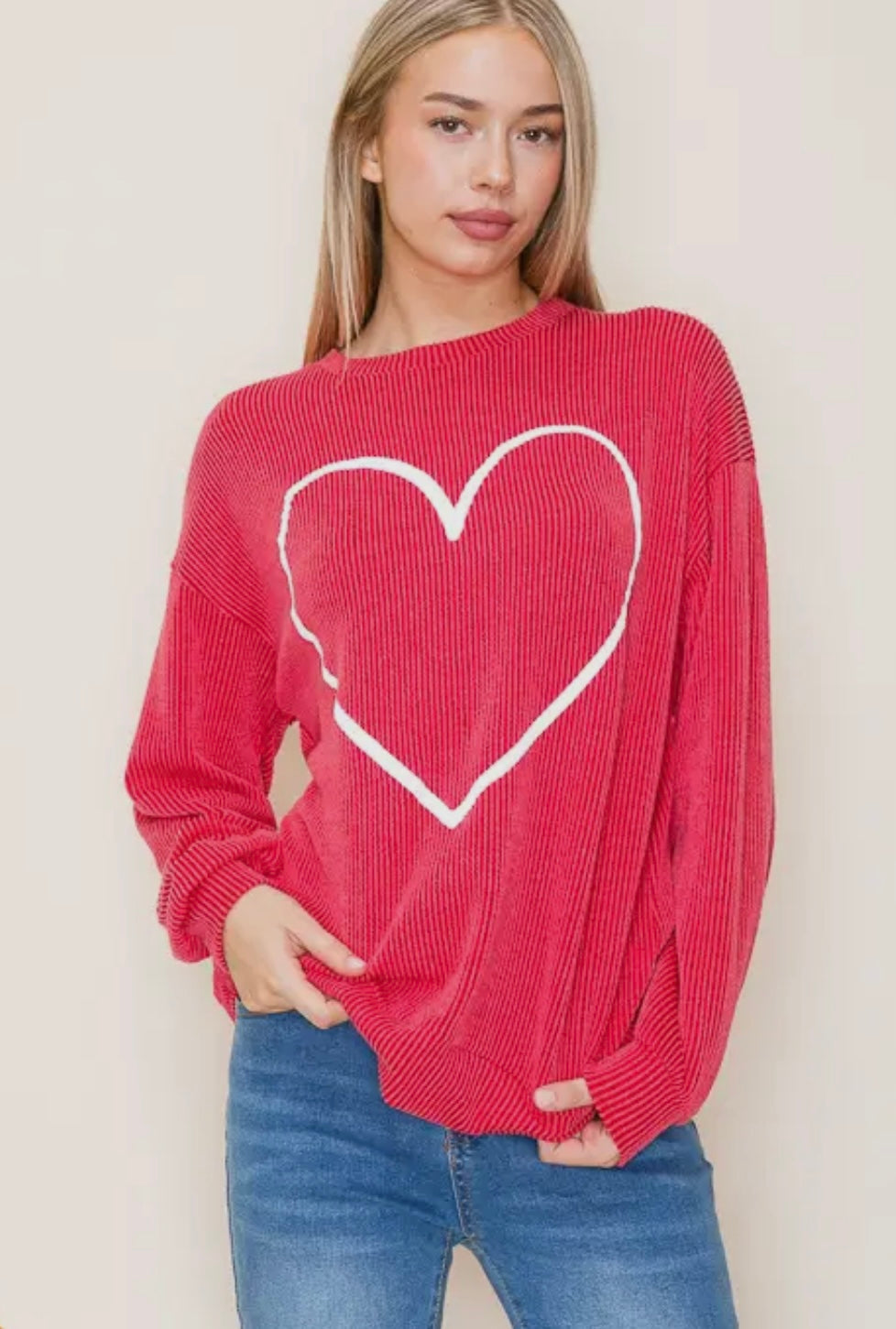 Oversized Graphic Heart Pullover