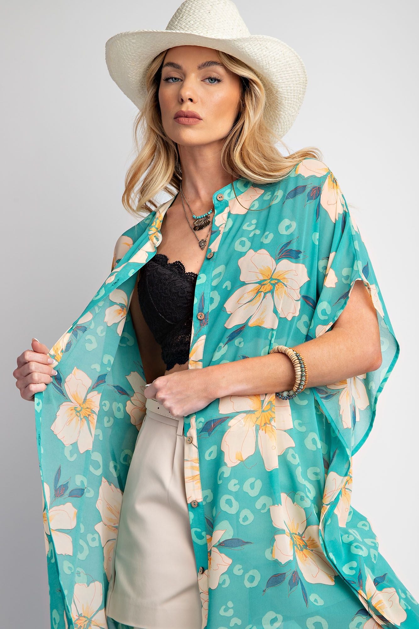 Izzy Floral Print Kimono Plus