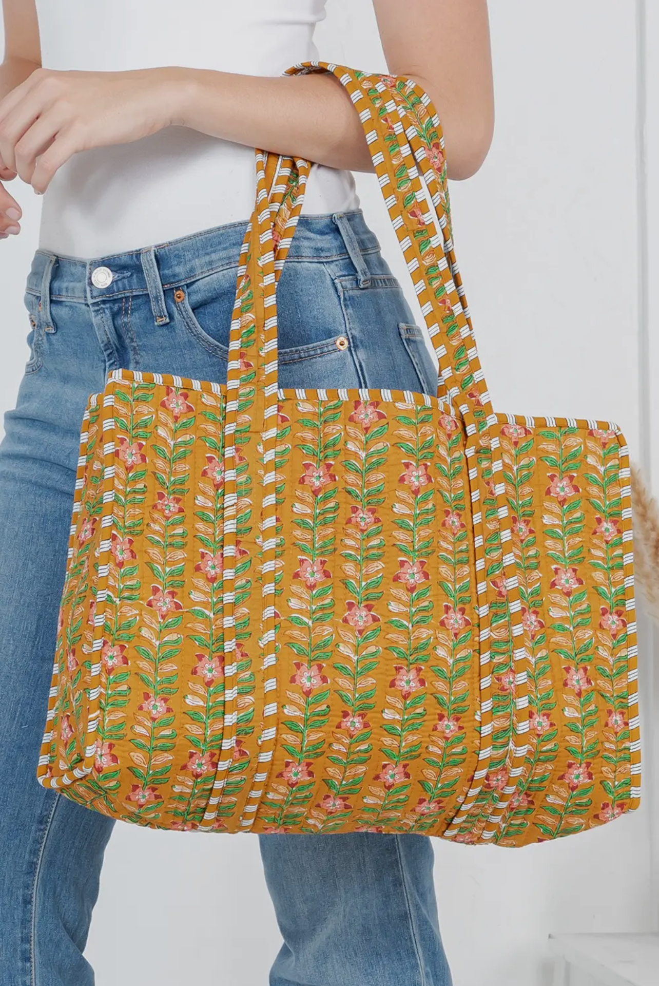 Hand Crafted Tote Bag M