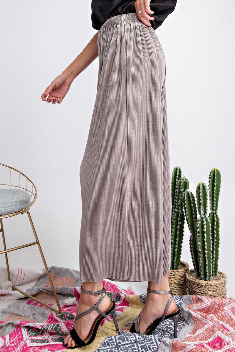 Elana Pleated Wide Leg Pants - Corinne an Affordable Women's Clothing Boutique in the US USA