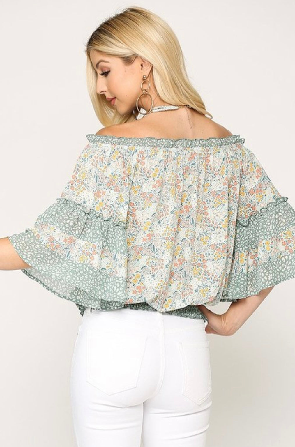 Darsi Floral Print Top - Corinne Boutique Family Owned and Operated USA