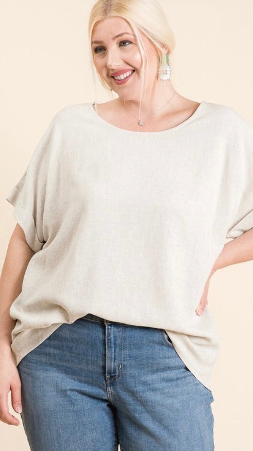 Lizzy Linen Top (Plus) - Corinne an Affordable Women's Clothing Boutique in the US USA